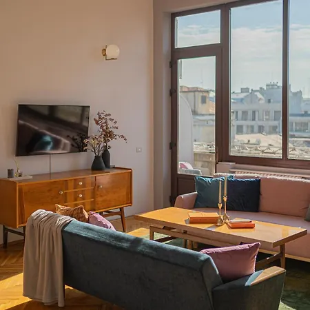 Lägenhet 3br Atrium Penthouse By Cismigiu - Bright & Spacious With Balcony Bukarest